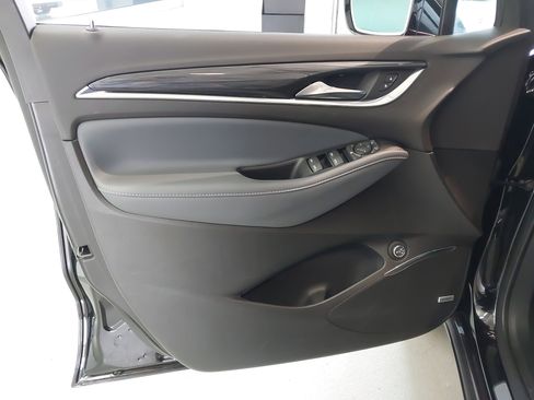 Used 2024 Buick Enclave Essence w/ Experience Buick Package image 25