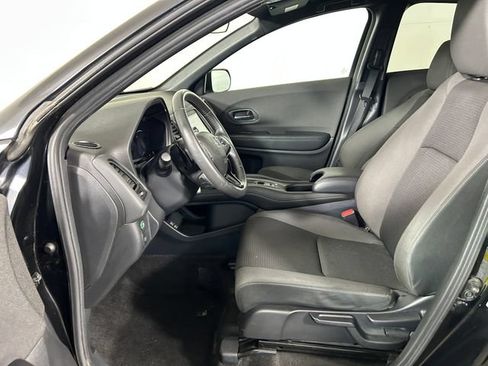 Used 2022 Honda HR-V Sport image 12