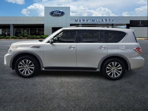 Used 2018 Nissan Armada SL w/ Moonroof Package RWD image 2