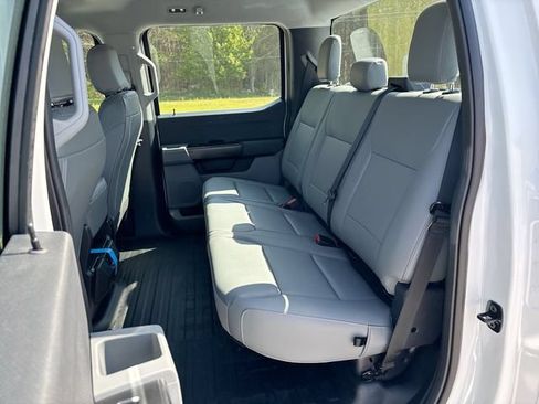 New 2025 Ford F150 XL RWD image 18