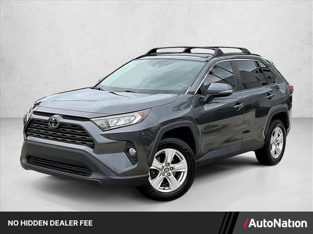 Used 2021 Toyota RAV4 XLE w/ Convenience Package FWD image 1