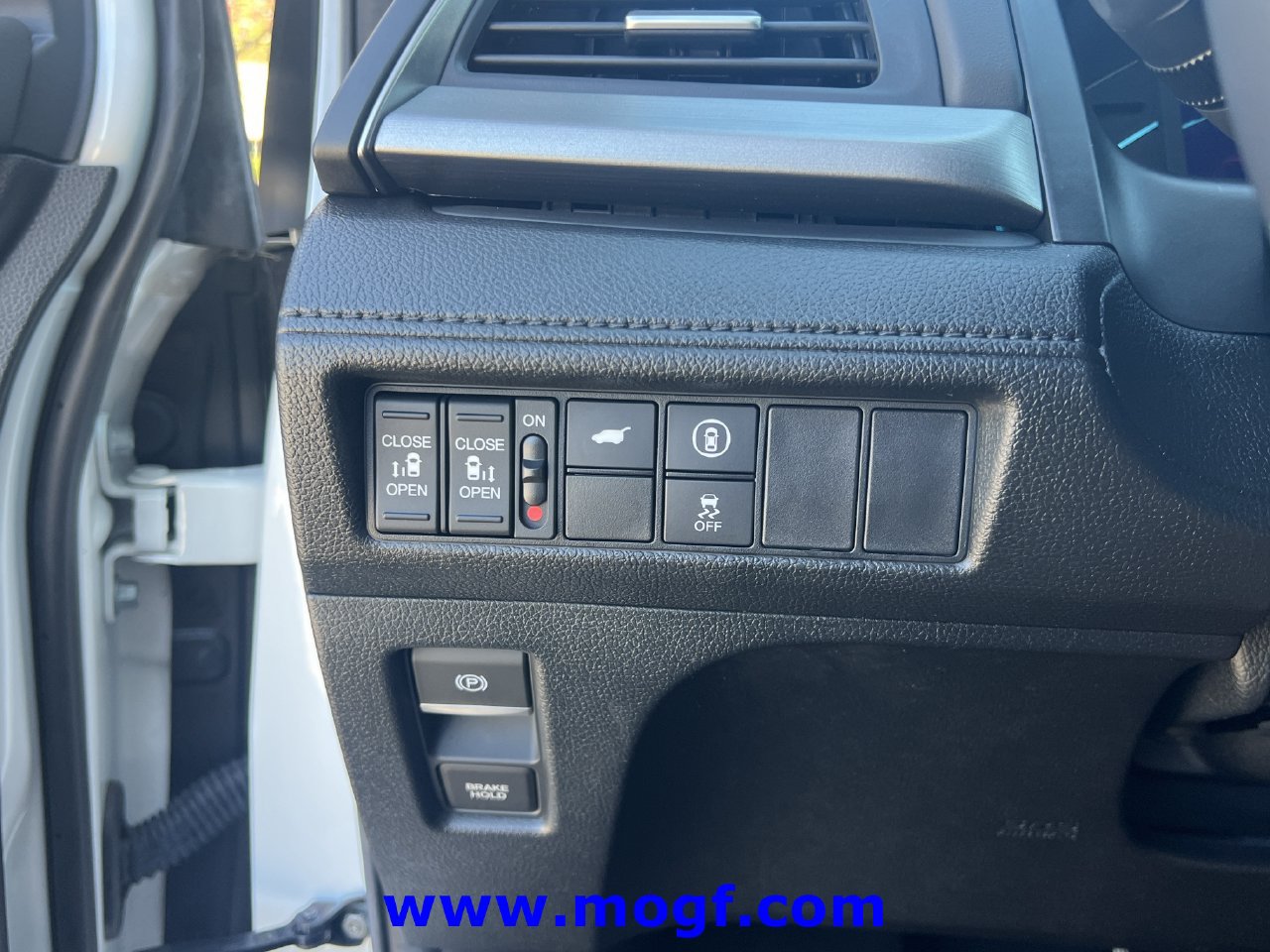 Used 2024 Honda Odyssey EX-L image 15