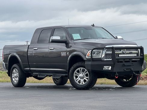 Used 2017 RAM 2500 Laramie w/ Off Road Package AWD/4WD image 2