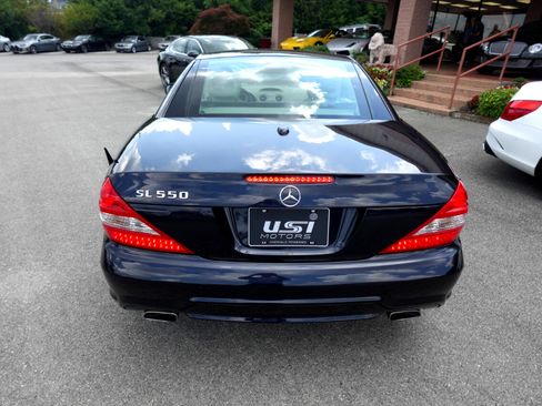Used 2009 Mercedes-Benz SL 550 w/ Premium I Pkg image 3