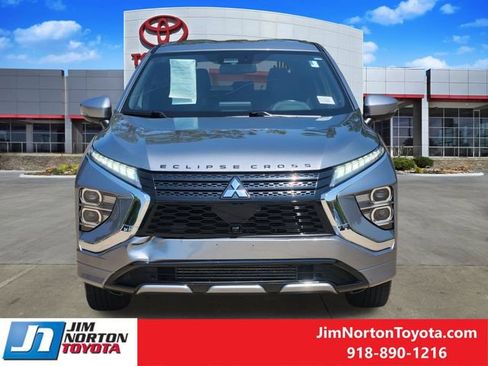 Used 2024 Mitsubishi Eclipse Cross SEL AWD/4WD image 3