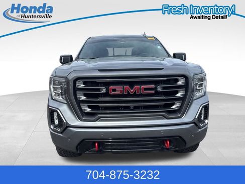 Used 2020 GMC Sierra 1500 AT4 w/ AT4 Premium Package image 3