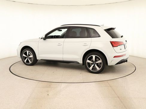 Certified 2023 Audi Q5 2.0T Prestige w/ Prestige Package AWD/4WD image 3
