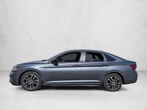 Used 2024 Volkswagen Jetta Sport FWD image 2