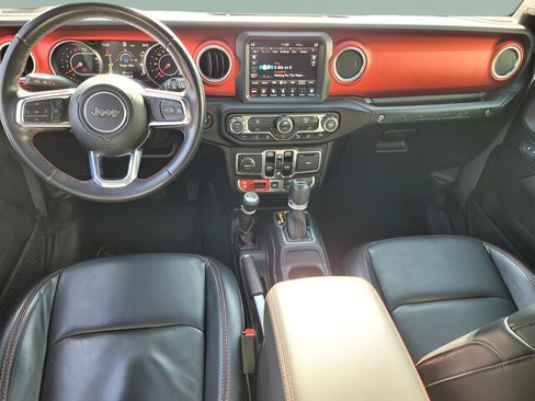 Used 2020 Jeep Wrangler Unlimited Rubicon image 18