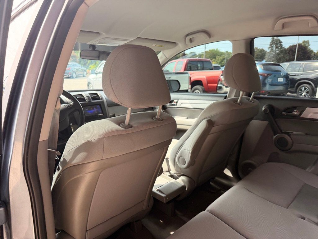 Used 2010 Honda CR-V LX image 11