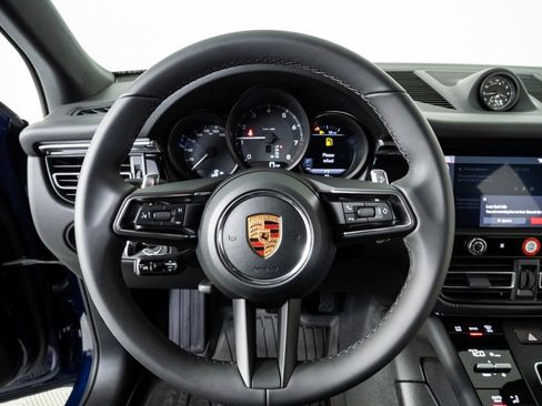 New 2026 Porsche Macan image 9