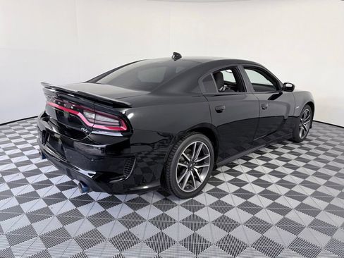 Used 2023 Dodge Charger R/T w/ Technology Group image 6