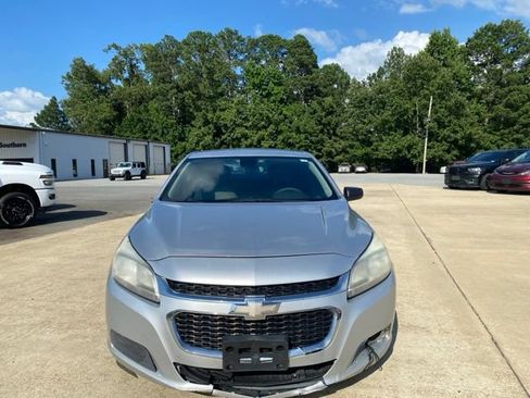Used 2014 Chevrolet Malibu LS w/ Protection Package FWD image 2