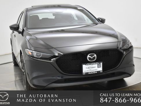 Certified 2025 MAZDA MAZDA3 2.5 S Hatchback w/ Premium Pkg image 12