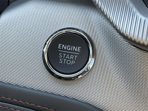 Certified 2025 Ford Explorer Active image 25