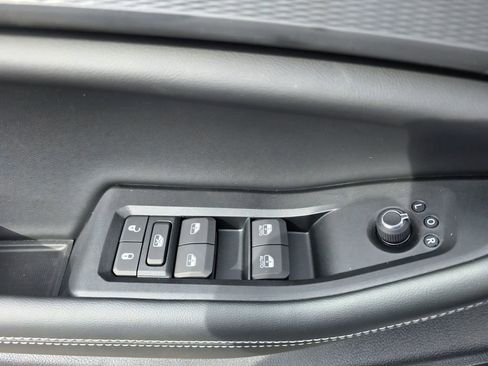 New 2025 Jeep Grand Cherokee L Altitude image 26