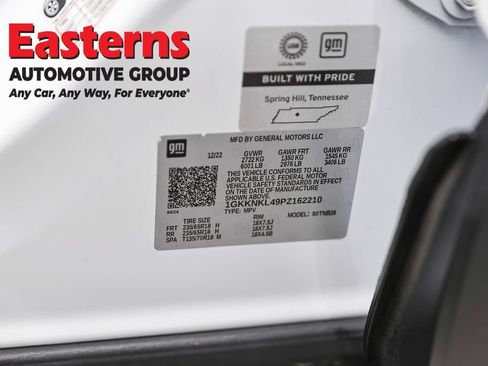 Used 2023 GMC Acadia SLE FWD image 33