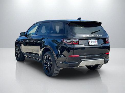 Used 2024 Land Rover Discovery Sport S image 7