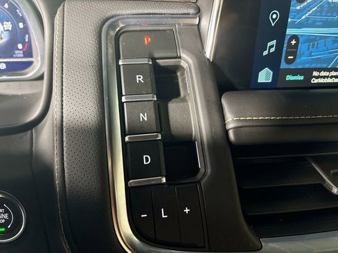 Used 2023 Chevrolet Tahoe Premier w/ Premium Package 2 image 18