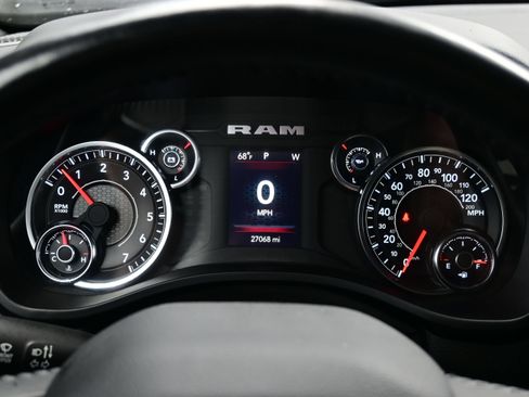 Used 2023 RAM 1500 Big Horn AWD/4WD image 24