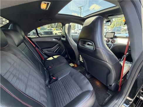 Used 2017 Mercedes-Benz CLA 250 4MATIC image 26