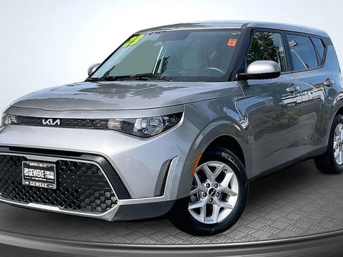 Certified 2023 Kia Soul LX w/ LX Technology Package FWD image 1