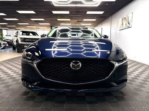 Used 2023 MAZDA MAZDA3 s FWD image 4