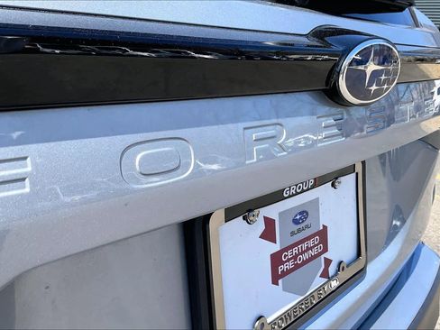 Used 2025 Subaru Forester Touring image 31