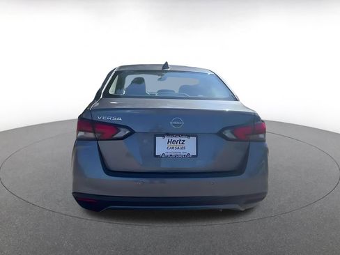 Used 2025 Nissan Versa SV image 14