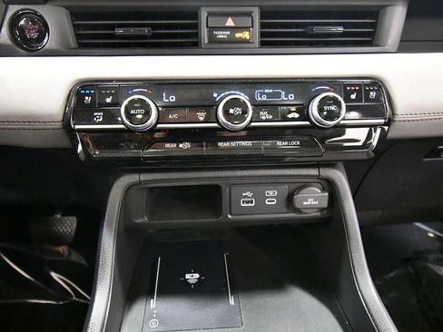 Certified 2023 Honda Pilot Elite image 27