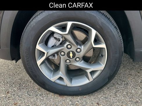 Used 2025 Chevrolet Trax LT w/ LT Convenience Package FWD image 6
