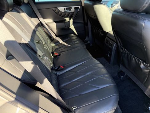 Used 2011 INFINITI FX35 AWD w/ Premium Pkg image 40
