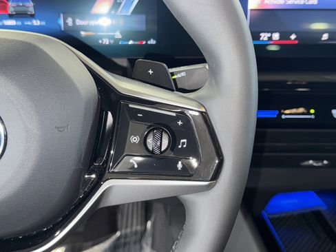 Certified 2025 BMW 530i 530i image 23