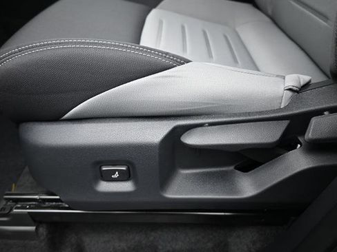 Certified 2025 Toyota Tacoma TRD Sport image 7