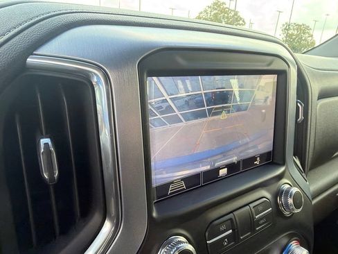 Used 2020 GMC Sierra 1500 SLT w/ SLT Premium Plus Package AWD/4WD image 4