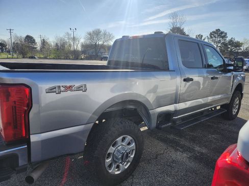 Used 2024 Ford F250 XLT image 7