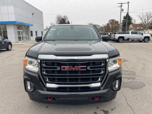 Used 2022 GMC Canyon AT4 image 3