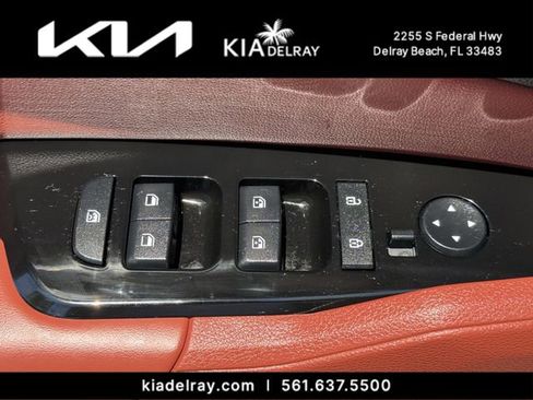 Used 2024 Kia Sportage SX FWD image 16