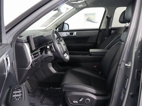 Used 2026 Hyundai Santa Fe SEL FWD image 10