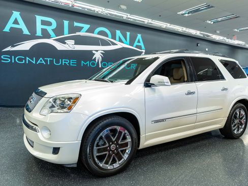 Used 2012 GMC Acadia Denali AWD/4WD image 1