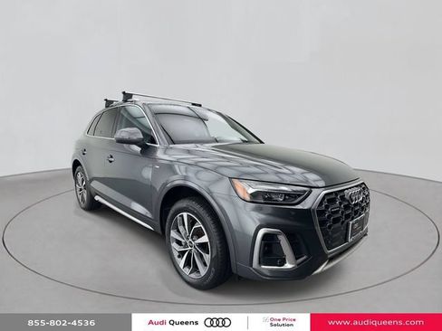 Certified 2023 Audi Q5 2.0T Premium w/ Convenience Package AWD/4WD image 4