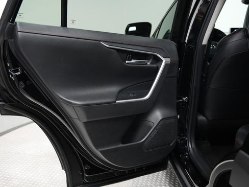 Used 2024 Toyota RAV4 Adventure image 20