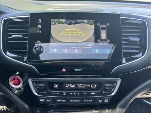 Used 2021 Honda Pilot Black Edition image 27