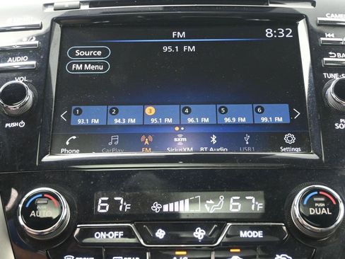 Used 2023 Nissan Murano SL w/ SL Moonroof Package image 11