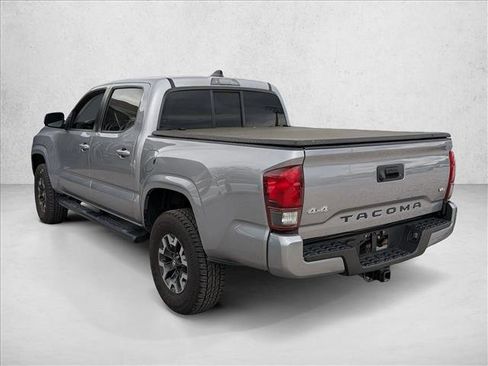 Used 2021 Toyota Tacoma SR AWD/4WD image 6