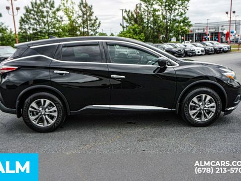 Used 2018 Nissan Murano S AWD/4WD image 9
