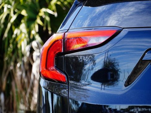 Used 2019 GMC Terrain SLT w/ Preferred Package image 7