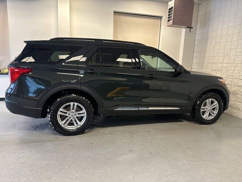 Certified 2023 Ford Explorer XLT w/ Equipment Group 202A image 43