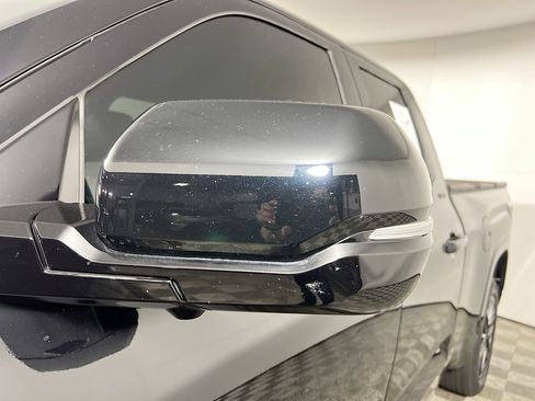 Used 2022 Toyota Tundra SR5 image 13