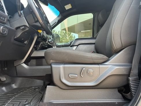 Used 2018 Ford F150 XLT w/ Equipment Group 302A Luxury AWD/4WD image 32